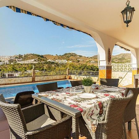 Villa Triana Nerja Exterior foto