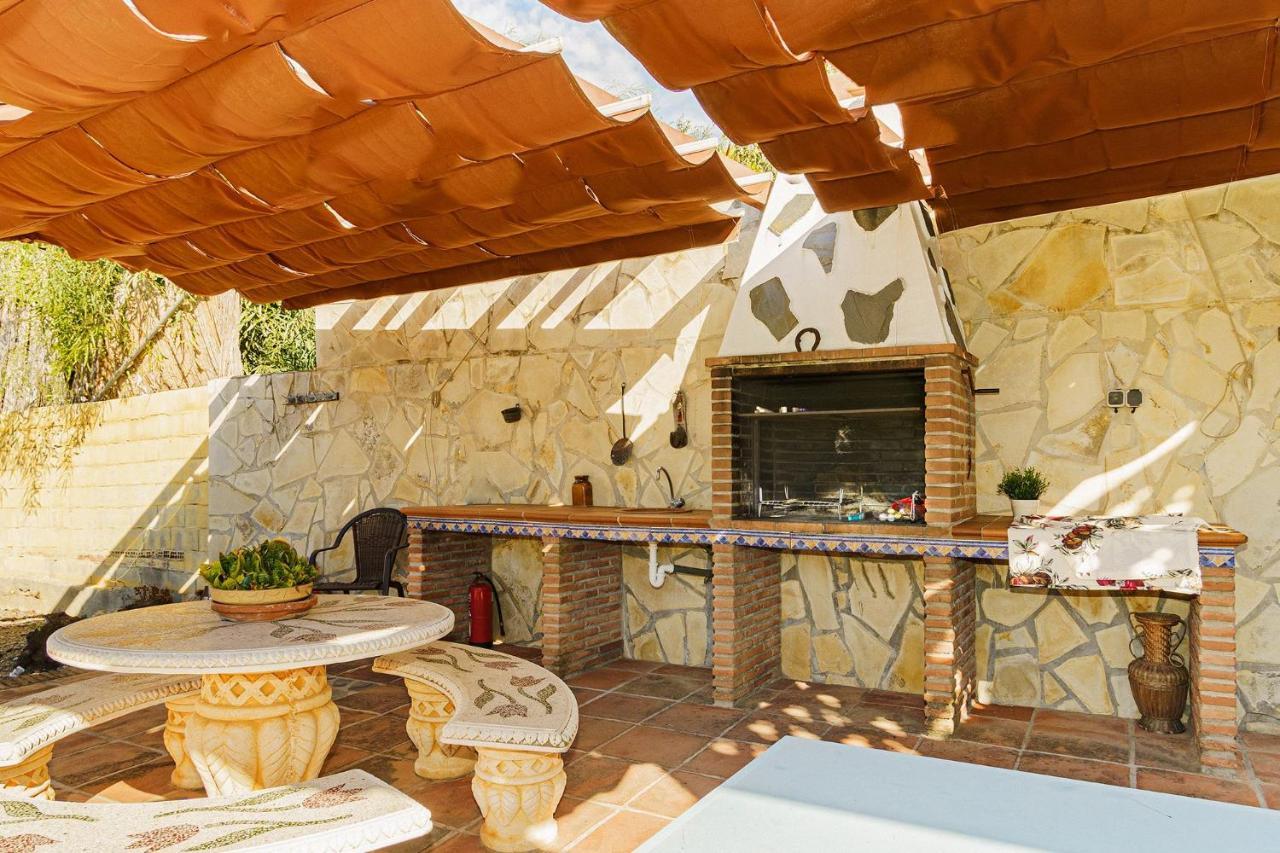 Villa Triana Nerja Exterior foto