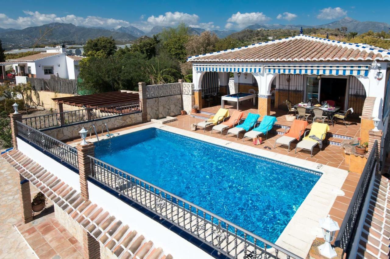 Villa Triana Nerja Exterior foto
